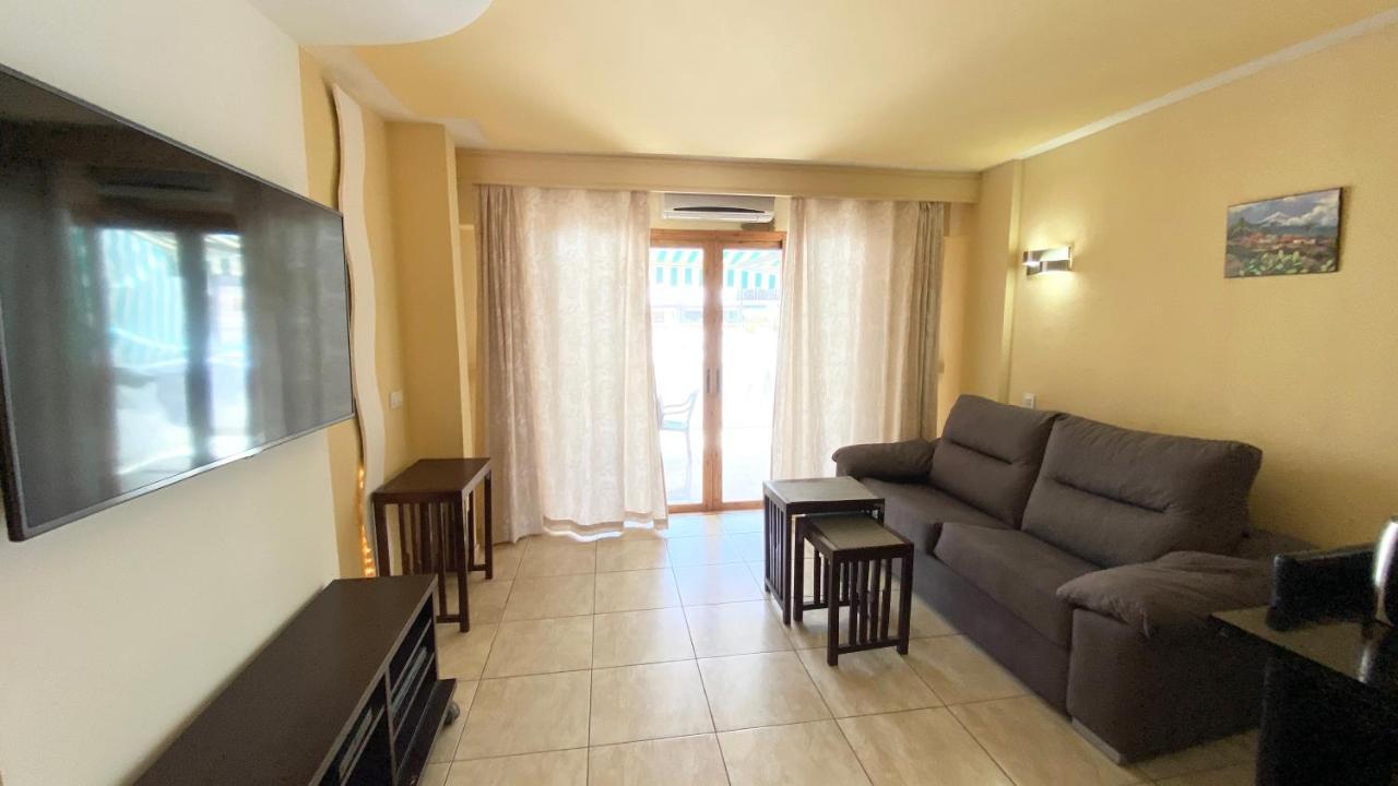 Cozy Apartment Close To Fanabe Beach, Tenerife Адехе Екстериор снимка